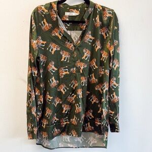 0039 Italy Green Tiger Print Silk top